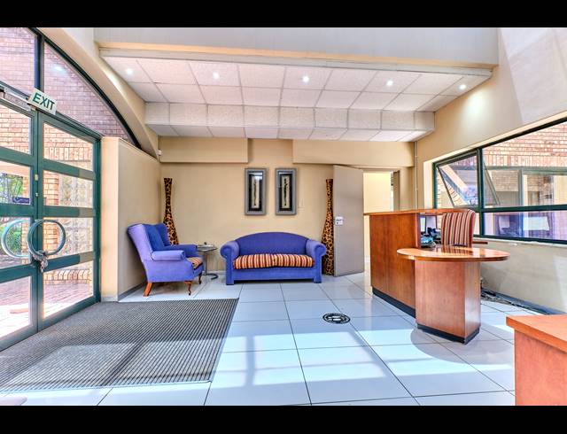400M² OFFICE FOR SALE IN WOODMEAD